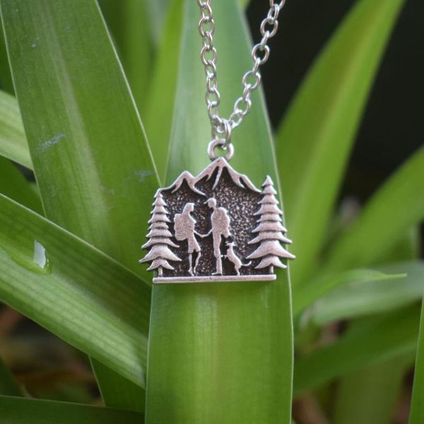 

pendant necklaces 12pcs hiking couple wedding necklace er with dog backpacking bride jewelry, Silver