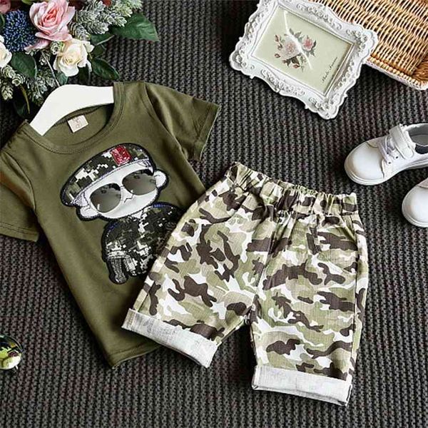 Chegadas verão crianças conjuntos de manga curta bordado t-shirt camuflagem shorts cute 2 pcs meninos roupas 2-7T 210629