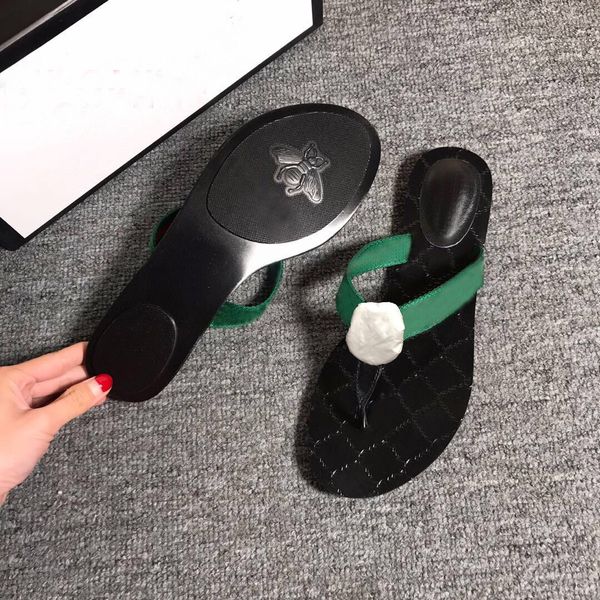 

classic men slippers summer woman beach slippers letter bee flip flops flat heel sandals metal button lazy lady slippers large, Black