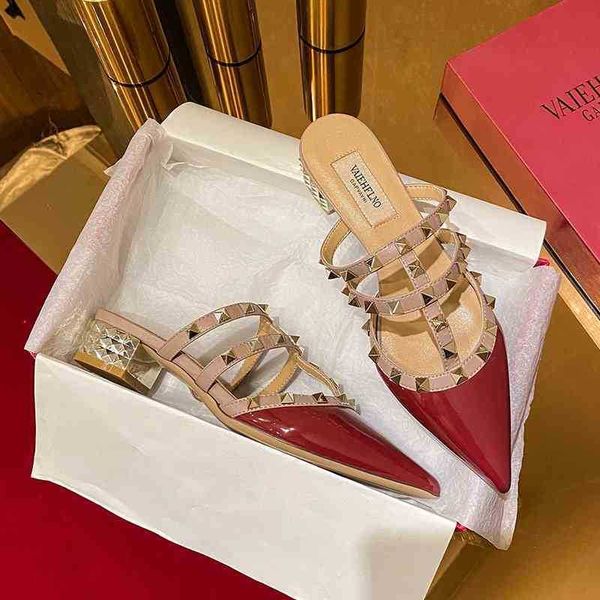 

baotou half slippers women go out v home rivet sandals summer temperament fashion low heel metal thick heel half bracket zlh, Black