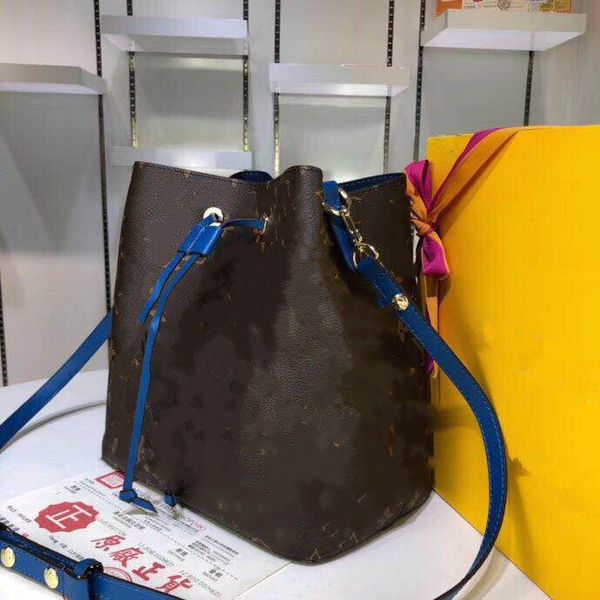 

fashion women shoulder bags classic gold chain velvet bag heart style women bag handbag tote bags messenger handbags