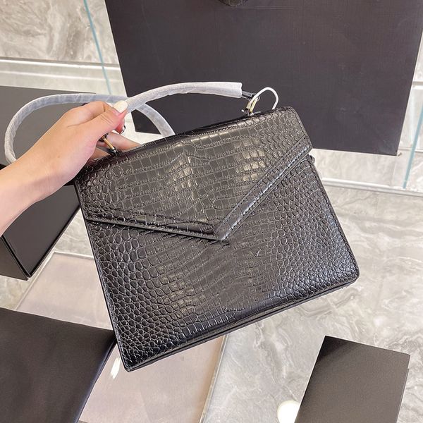 

designer mini flap messenger bags alligator/caviar/smooth calfskin leather aged metal hardware handle totes adjustable shoulder strap