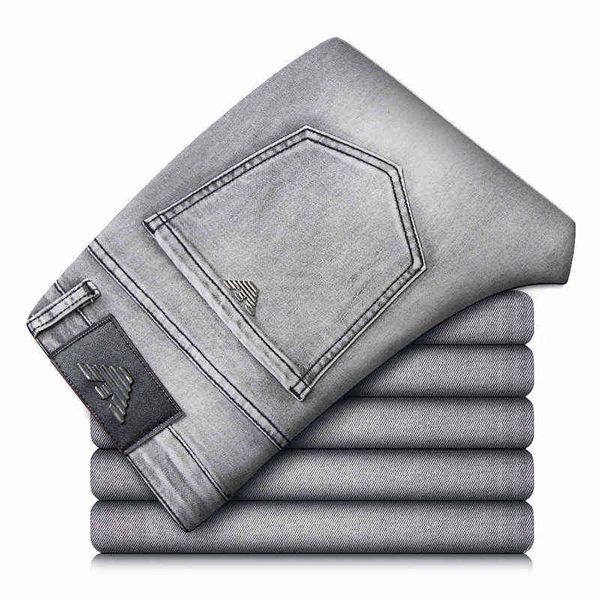 

jeans men's embroidery nostalgic denim european men's autumn and winter products, Blue