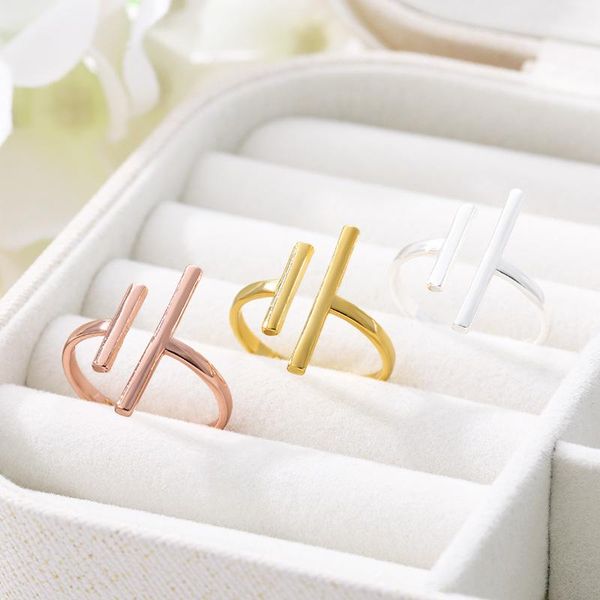 

fashion simple rings for women men gold color stainless steel party charm ring accessories wholesale jewelry gifts bff 2021 cluster, Golden;silver