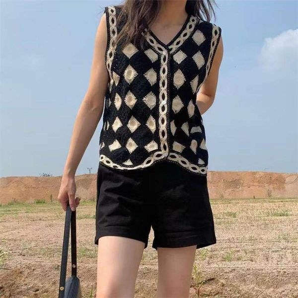 

black knitted vest women's spring thin waistcoat, White