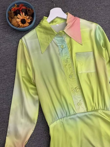 

capris 2021 autumn women turn-down collar gradient color print asymmetrical style long shirt, Black;gray