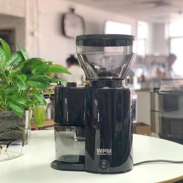 

electric coffee grinders welhome zd-10t bean grinder italian commercial grinding small home crusher 20 s timing hand punch 150w