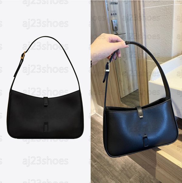 Bolsa Le 5 a 7 Hobo Em Couro Liso Preto Couro envernizado Designers de pele de crocodilo Bolsas Femininas Bolsas Tote Alça Ajustável Gancho de Metal LE5A7 bolsas de grife