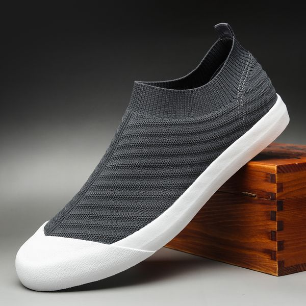 

new men casual shoes spring summer breathable knit lightweight loafers new street fashion slip-on cool leisure flat shoes, Black