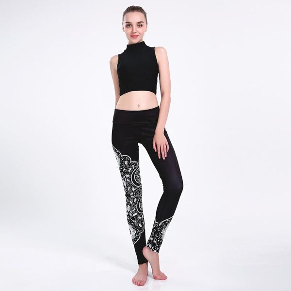 

yoga outfit black printed slim hip lifting sports breathable super elastic quick drying women's nine point pants yoga-0210