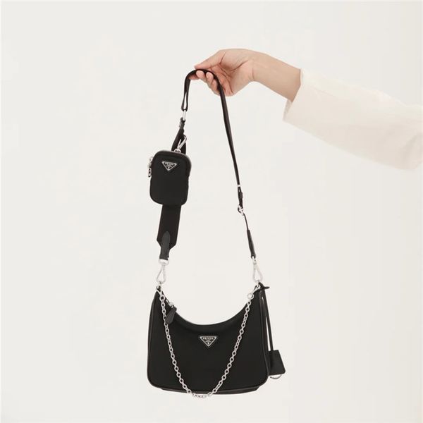 

factory outlet luxury handbags and storage p family female 2021 net red hobo three in one underarm women's nylon single