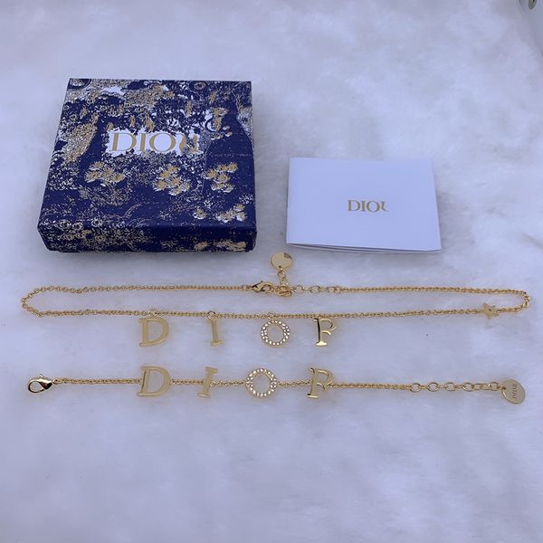 

luxury designer fashion necklace letter diamond inlaid high-end version dio simple pearl net red same bracelet, Red;brown