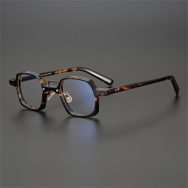 

80% off wholesale classical tortoiseshell color handmade plate glasses frame men's and women's height number small face 147, White;black