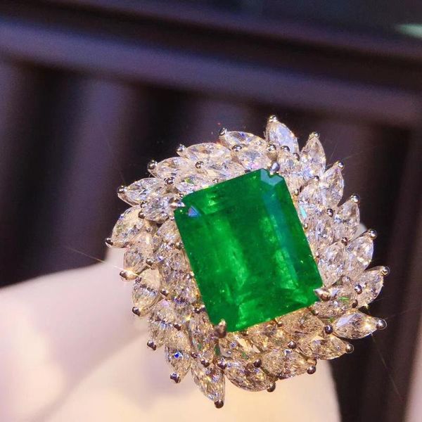 

cluster rings 100% 14k solid white gold 3.0ct natural emerald gemstones side stone 1.862ct real diamond for women fine jewelry, Golden;silver