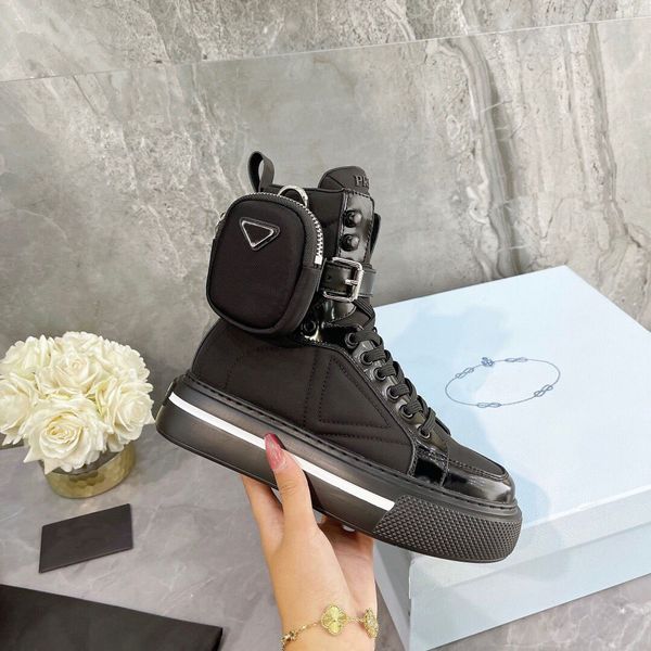 2021 designer de moda mulheres e meninas sapatos casuais sneaker liso alto top sapato botão botão vem com pequena bolsa de cor sólida clássico venda de borracha de borracha