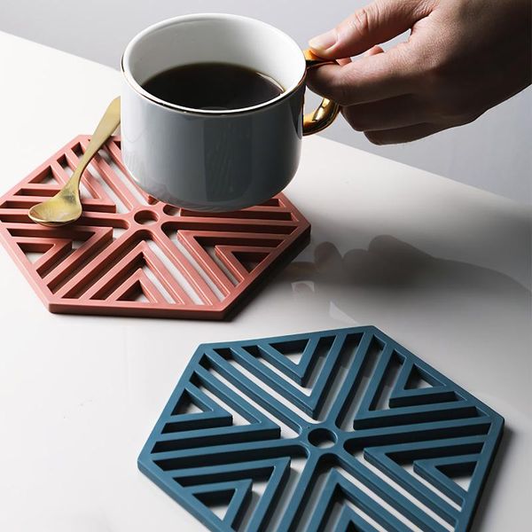 

mats & pads pink/blue silicone table heat insulation anti scald mat bowl home kitchen pan dish meal cup coasters