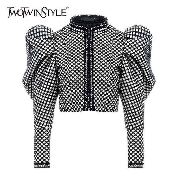 

twotwinstyle ruched plaid coat for women o neck puff sleeve short female coat streetwear autumn fashion clothing 210930, Black;brown
