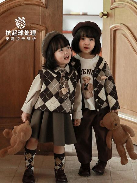 

clothing sets girls retro college style diamond knitted sweater cardigan bear vest autumn strap skirt, White