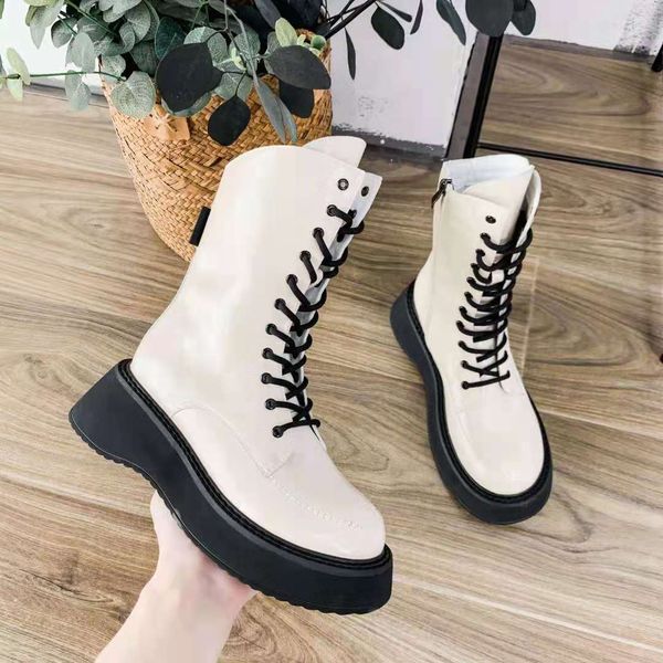 

2169 autumn and winter muffin high thick soled women's 2021 british leather middle barrel martin motorcycle boots, Black