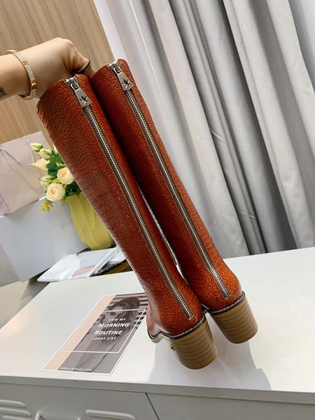 

autumn and winter fashion cowhide women boots temperament high heels outdoor non-slip boots breathable factory production price concessions, Black