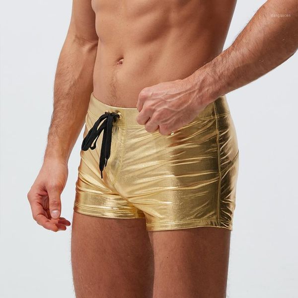 Costumi da bagno da uomo in oro argento Costumi da bagno impermeabili da uomo Pantaloncini da surf 2021 Bikini gay Costumi da bagno sexy da spiaggia