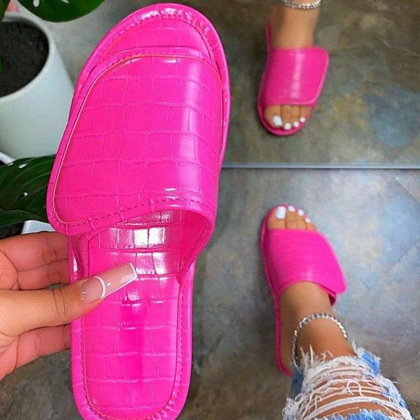 

slippers 2021 large flat heel slip bright leather beach women's, Black