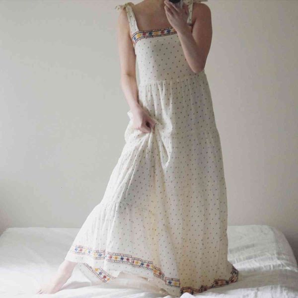 

dresses embroidery strap long women summer autumn sleeveless cotton chic elegant dresses floral vintage maxi dress zm2z, Black;gray