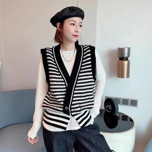 

autumn knitted vest women's wear spring autumn coat net red sweater, White