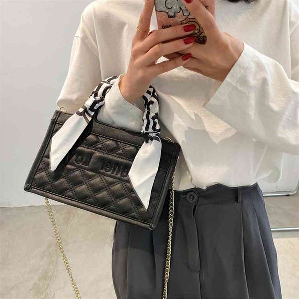 

niche design advanced sense 2021 new fashion lingge women's handbag versatile one shoulder messenger bag