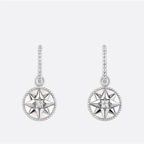 

trend in 2022 women earrings, luxury brand jewelry christmas fashion women's accessories, valentine's day, pearl earrings, beautif, Golden