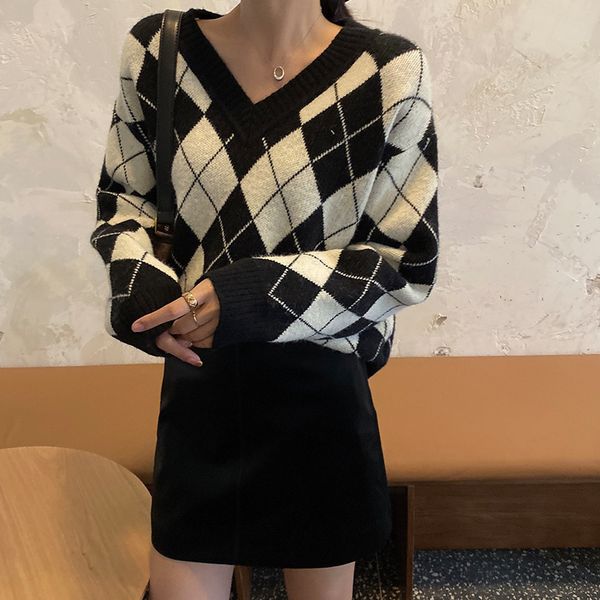 

autumn winter plaid short retro rhombus v neck sweater women oversized college outer wear casual knit for fashion 210520, White;black