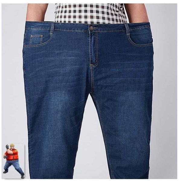 Стремящиеся джинсы мужчины джинсовые мужские джинс Homme 48 52 плюс размер большие свободные брюки голубого луки калькулина MOSTIS ROPA 211108