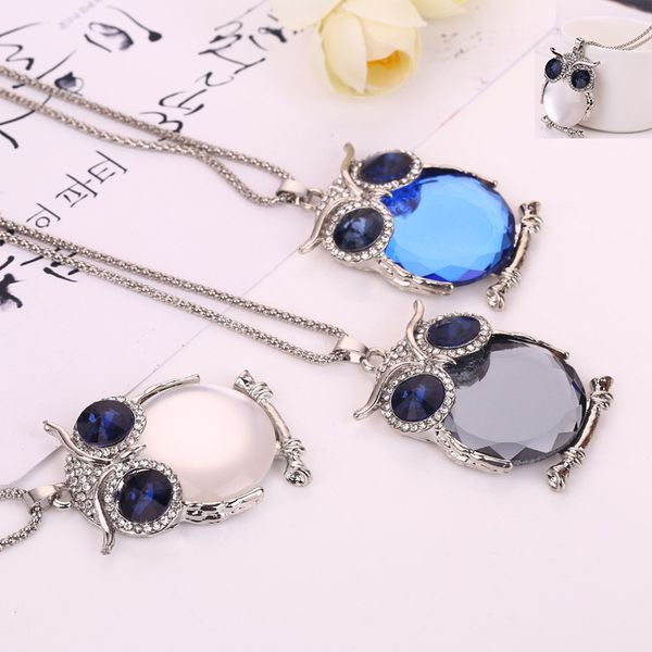 Mode Niedliche Blaue Weiße Eule Kristall Anhänger Halskette Strass Pullover Kette Lange Schmuck für Frauen Großhandel