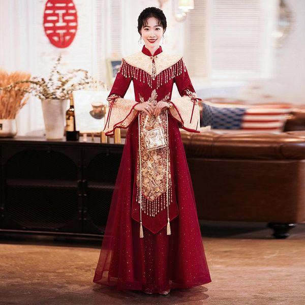 Ethnische Kleidung Burgunderrotes chinesisches Hochzeitskleid für die Braut, elegante, exquisite Applikationen, A-Linien-Kleider, Pailletten, Quastenbesatz, langes Bankettkleid