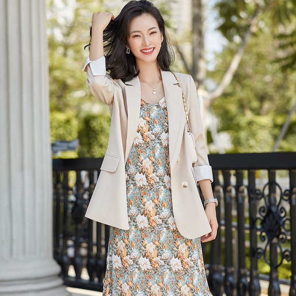 

2021 early spring blazer print dr's coat with drawstring skirt two piece set 6065, Black;gray