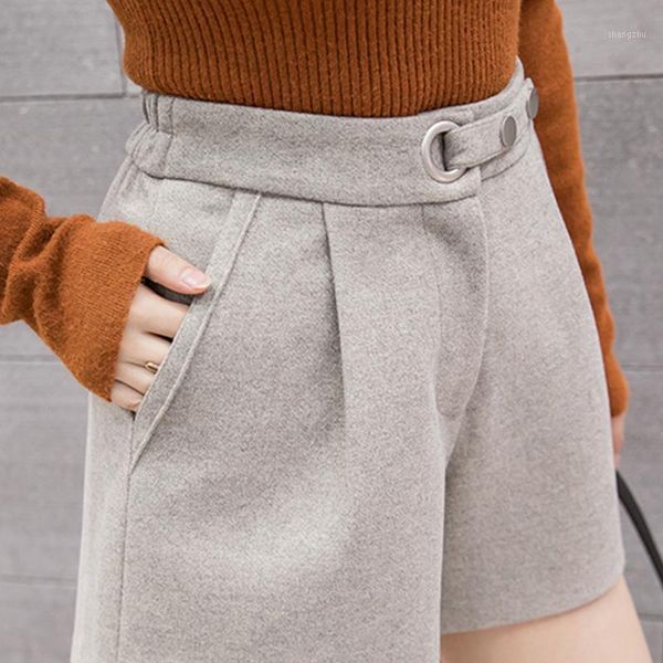 

women's shorts 2021 autumn and winter woolen thick loose wide leg, White;black