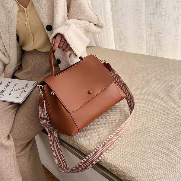 

cross body solid color handbags for women 2021 female large capacity shoulder bag retro daily totes elegant crossbody ladies bolsos