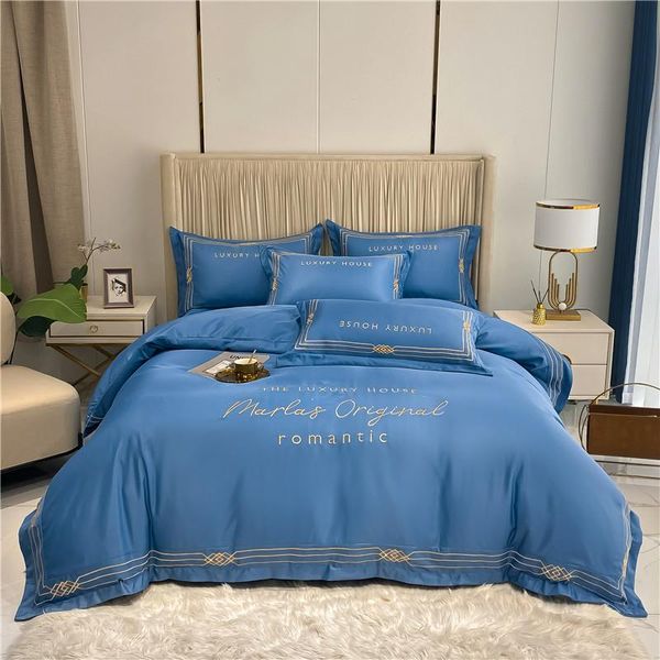 Yatak setleri hafif lüks büyük işlemeli buz ipek şanslı Lanno serisi-Çin kırmızı yatak sayfası yastık 4 adet set