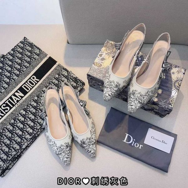 

d-letter embroidered high heels women's 2021 new kitten heel bow women's shoes bandage ribbon middle heel sandals women's sho, Black
