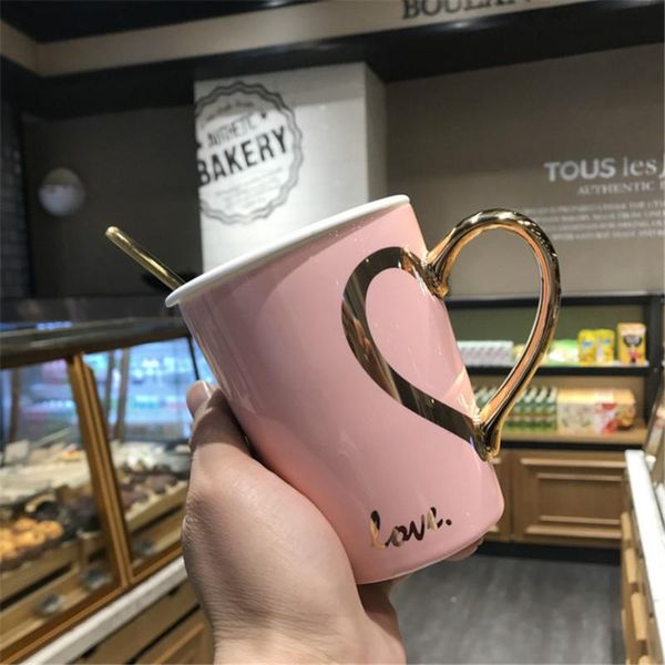 

mugs nordic couple ceramic milk coffee mug creative love heart shape tea breakfast cup office home drinkware valentines day gift