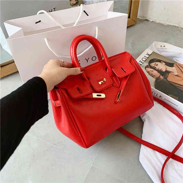 

wedding red 2021 new fashion bridal bag with fashionable ostrich pattern
