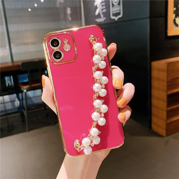 

cell phone pouches fashion plating pearl wrist bracelet soft case for 11 12 pro x xr xs max 7 8 plus 12mini se chain cover women coqu