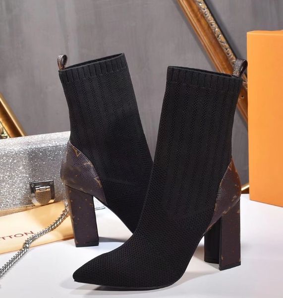 

high-grade sheepskin in elastic socks and booties, Black