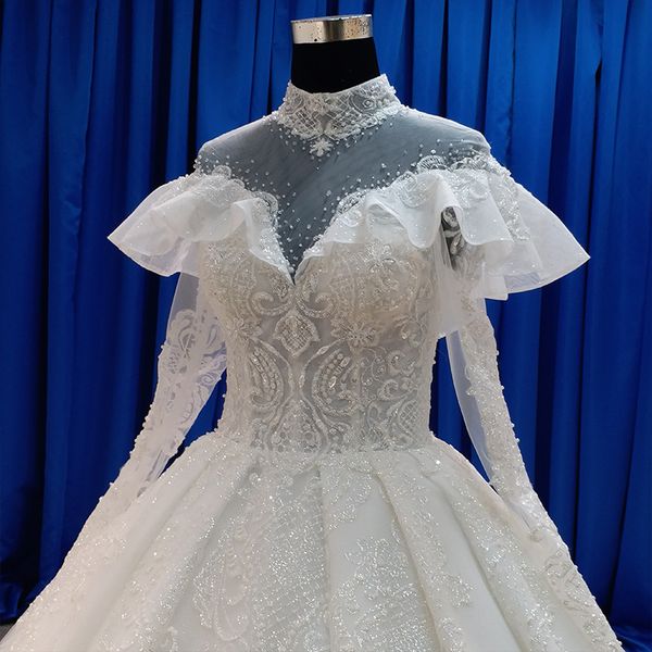 Immagine reale Abiti da sposa eleganti a sirena di nuova moda con collo alto a maniche lunghe in raso con scollo all'americana Sweep Train Garden Abiti da sposa su misura