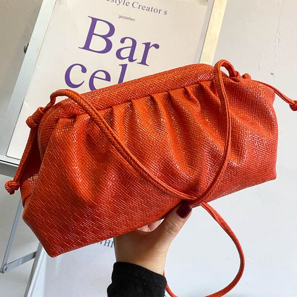 

new fashion pleated women handbag luxury simple crossbody shoulder bag cloud bag women dumpling hand clutch mmm