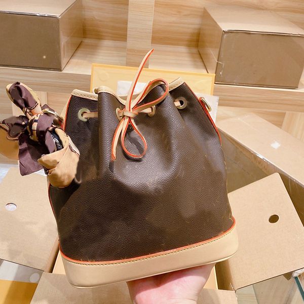 

classic bucket bag lady shoulder bags handbag fashion colored leather drawstring adjustable strap cowhide letter printing