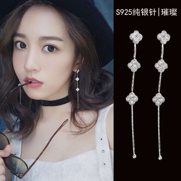 

korean s925 silver needle natural tassel with zircon four leaf grass earrings, Black
