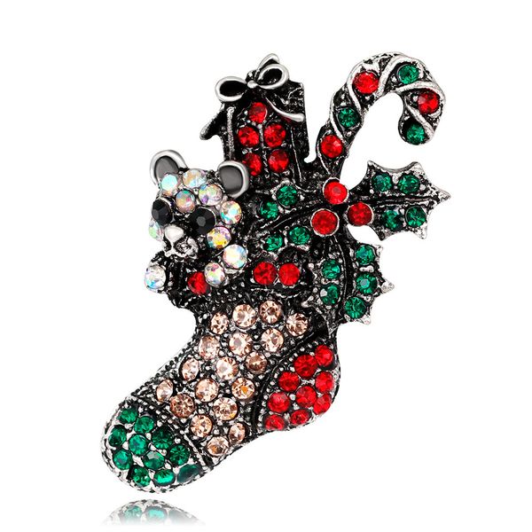 

factory new brooch with diamond christmas