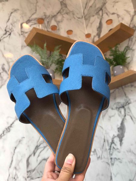 

luxury classic slippers calfskin flip-flops flat with box size 35-42, Black