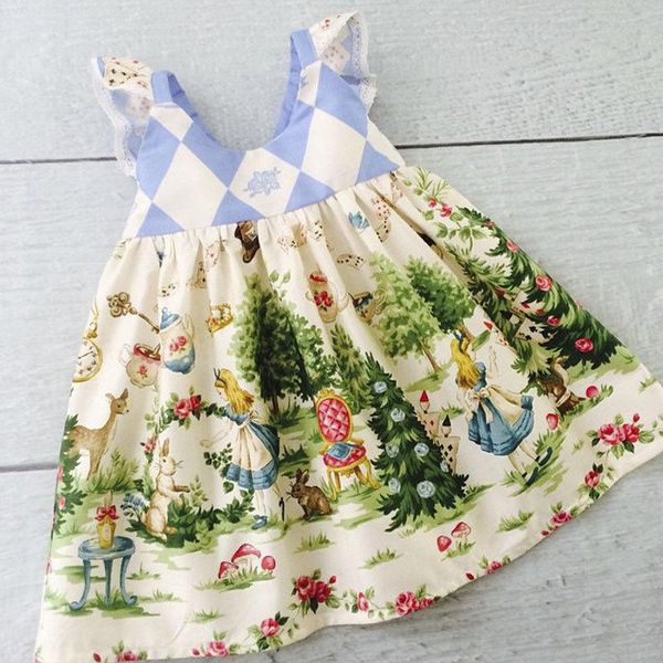 

girl's dresses cute sweet girls dress flying sleeve cartoon princess party tutu summer sundress for 1-6t, Red;yellow